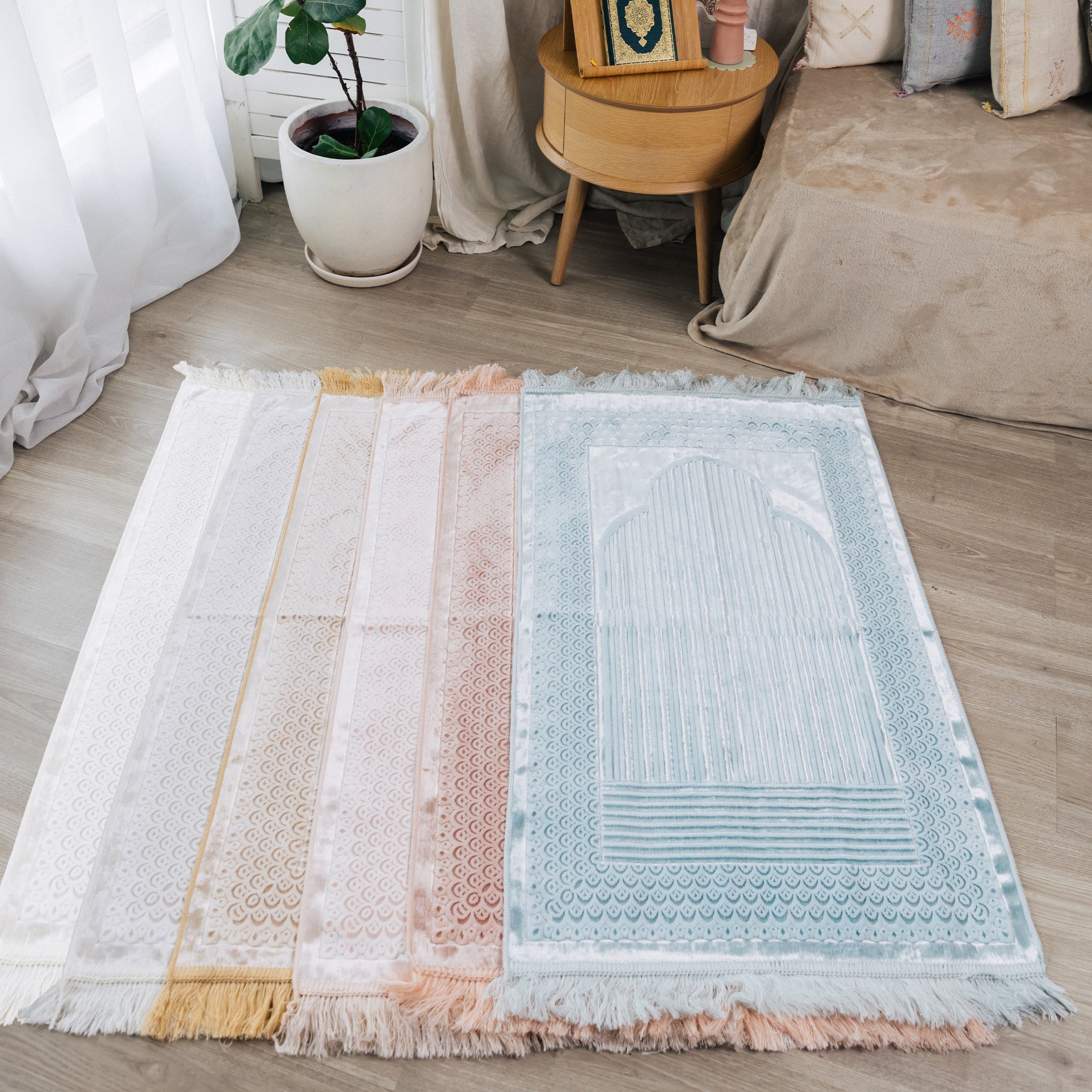 Luxury Velvet Prayer Mat (70X110cm)