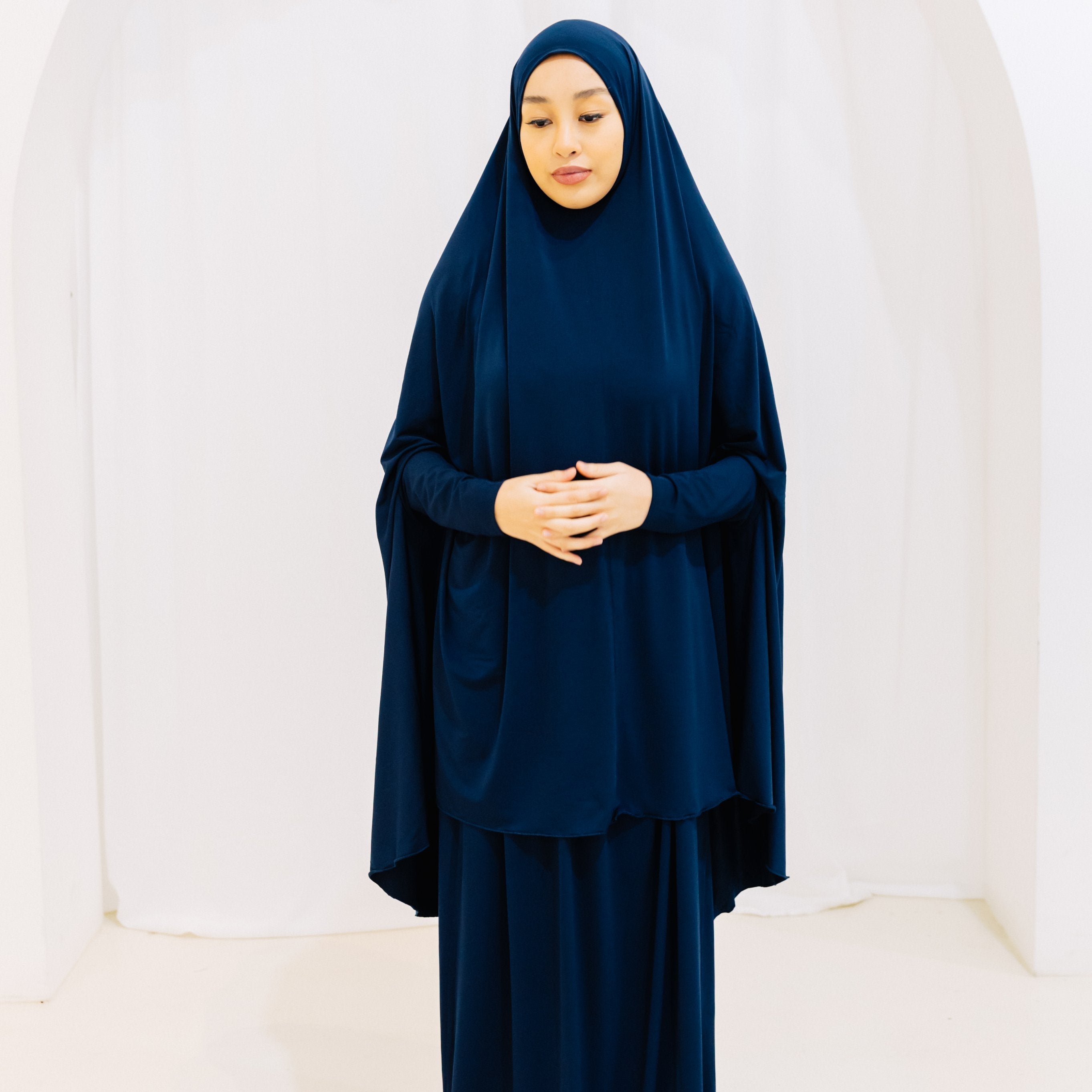 Premium Jilbab Sleeved Navy
