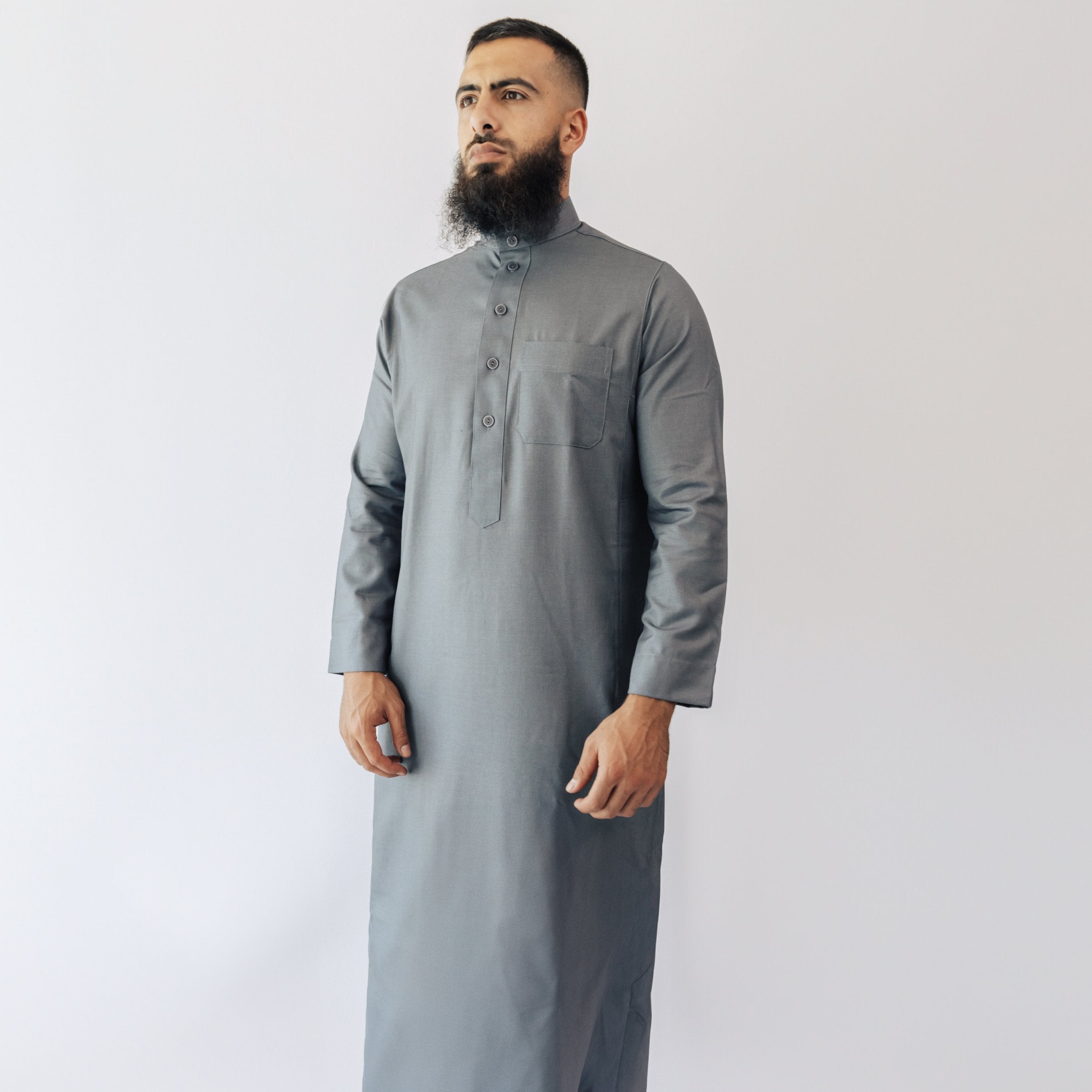 Daffah Thoub (ABAYA) - Graphite TR6